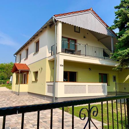 Pine&Chill2 Apartments Balatonalmádi Εξωτερικό φωτογραφία